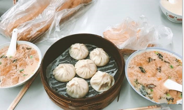 把豆漿油條做成夜宵,外賣月銷破百萬,他已經做了7年的網紅 把豆漿油條做成夜宵,外賣月銷破百萬,他已經做了7年的網紅